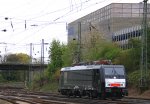 189 803 ES64 F4-803 von MRCE rangiert in Aachen-West bei Wolken am 23.4.2012.