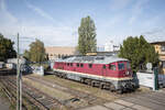 Das Tanklager in der Gradestraße, Berlin. 232 109 hat soeben neue Kesselzüge zur Entladung bereitgestellt. 08.10.2024