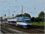 - An der Ostsee - Der VT 0004 der Ostseelandverkehr GmbH (OLA) verlsst am 20.09.2011 den Hauptbahnhof von Stralsund in Richtung Neustrelitz.