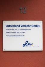 Die Ostseeland Verkehr GmbH wurde im Dezember 2013 abgewickelt, trotzdem ist in Neubrandenburg am Friedrich Engels Ring 12 das OLA Logo an der Hauswand zu sehen.
