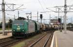 Rail4Chem 185 543 mit einem Gterzug aus Passau bei der Einfahrt in den Bahnhof Wels.