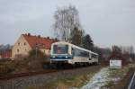 VT 02 + VT 08 als DPN 91803 am 28.11.2010 am Ortsausgang Hirschau (Strecke Amberg-Schnaittenbach). Veranstalter dieser Fahrten war der neugegrndete Verein Amberger-Kaolinbahn.