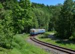 VT 07 + VS 28 bei einer Sonderfahrt auf der Wanderbahn nach Gotteszell am 08.06.2014 bei Teisnach.