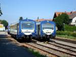 Dieseltriebwagen VT130 und VT127 der SWEG warten im Heimatbahnhof Endingen am Kaiserstuhl auf ihren Einsatz,  Juni 2010