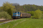 Die Kaiserstühler Übergabe nach Freiburg bestand am 02.05.2016 nur aus der SWEG V 102 und zwei gedeckten Güterwagen.