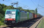 ITL - Eisenbahngesellschaft mbH mit  E 186 134  [NVR-Number: 91 51 6270 005-7 PL-ITL] mit ITL 185 543-6 und Containerzug am Haken am 31.07.18 Durchfahrt Bf. Berlin-Hohenschönhausen.