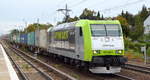 ITL - Eisenbahngesellschaft mbH, Dresden [D] mit  185 548-6  (NVR-Nummer: 91 80 6185 548-5 D-ITL] und Containerzug am 08.10.20 Berlin Hirschgarten.