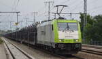 ITL - Eisenbahngesellschaft mbH, Dresden [D] mit  185 598-0  [NVR-Nummer: 91 80 6185 598-0 D-ITL] und PKW-Transportzug am 23.09.21 Durchfahrt Bf. Golm (Potsdam).