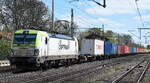 ITL - Eisenbahngesellschaft mbH, Dresden [D] mit ihrer  193 784-6  [NVR-Nummer: 91 80 6193 784-6 D-ITL] und einem Containerzug am 03.05.23 Vorbeifahrt Bahnhof Niederndodeleben. Viele Grüße an den TF. !!!