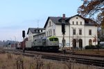 Mal wieder Güterverkehr auf der Strecke zwischen Plauen und Cheb, hier die 250 007 der ITL mit DGS52351 bei Durchfahrt des Bf Weischlitz am 09.11.2016