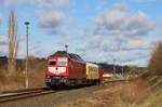 232 673-4 (LEG) fuhr am 09.03.19 nach Gera um 52 8075-5 abzuholen.
Hier ist der Zug in Caaschwitz zu sehen.