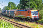 LOCON Lok 189 820 mit Kreidezug steht in Lancken abfahrbereit.