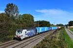 Am 26. September 2018 konnte ich das Vectron-Zebra 193 770 vor dem DGS 41857 nach Triest am Bü Vogl fotografieren. Augenfällig waren die nagelneuen hellblauen Container der türkischen Spedition ekol, welche dem Zug auch seinen Spitznamen verleiht.   