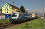 1116 912 der Mittelweserbahn fhrt mit Stahlbrammenzug 95016 von Donawitz nach Salzburg.
Donawitz 28.07.2008
