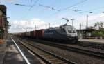 Auch die 182 912-6 der MWB hat am 24.10.2013 einen Containerzug von Hamburg Richtung Sden gezogen, hier durch den Bahnhof Eichenberg.