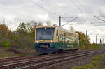 650 032 der Press, welcher auf der Strecke Bergen - Lauterbach im Einsatz ist, rollte am 27.10.20 durch Greppin Richtung Dessau. Gruß an der Tf!
