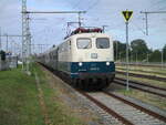 Drei Samstage in Folge kam die PRESS 110 511,mit dem PRE 1828 aus Zwickau,nach Bergen/Rügen und wieder fuhr der Sonderzug statt auf dem längeren Bahnsteiggleis 3,auf das kürzere