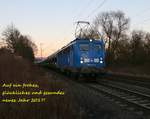Zum Jahresausklang mal drei aktuelle Bilder. Hier zu sehen: PRESS 140 042-4 (140 834-3) mit ARS-Autotransportzug in Fahrtrichtung Süden. Aufgenommen im letzten Licht am 29.12.2016 in Wehretal-Reichensachsen.
