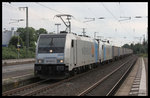 Railpool Loks im Doppelpack am 29.7.2016 um 18.19 Uhr im Bahnhof Brackwede:
185697 Transpetrol und dahinter 185676 retrack fuhren mit einem Ganzzug aus Rtg. Hamm in Richtung Bielefeld durch.