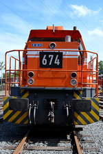Die Diesellokomotive MaK G 1204 BB  674  der RBH Anfang Juni 2019 in Bochum.