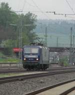 143 191-5 der RBH durchfhrt am 7. Mai 2012 als Lz den Kronacher Bahnhof in Richtung Lichtenfels. 