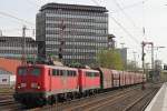 140 801 (RBH 165) und 140 772 (RBH 161) fuhren am 2.4.14 mit einem leeren Kohlezug aus Großkrotzenburg durch Düsseldorf-Rath.