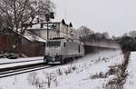 Selten das hier mal so viel Schnee liegt. Deshalb Habe ich einige Bilder von diesem Zug eingefangen. 76 111 ist hier zu sehen am 16.01.21 mit dem Schrottzug von Cheb/Cz nach Könitz in Pößneck oberer Bahnhof.