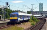 Eine NOB aus Westerland hat am 04.07.14 ihren Zielbahnhof Hamburg-Altona erreicht. Bei der Zug- bzw. Schublok handelt es sich um 251 005.