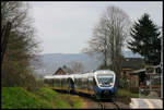 Am 6.12.2006 fährt pünktlich um 9.06 Uhr der NWB Triebwagen aus Bielefeld in Osnabrück Sutthausen ein.
