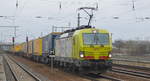 TXL - TX Logistik AG mit der Alpha Trains Vectron  193 551  [NVR-Number: 91 80 6193 551-9 D-ATLU] und KLV-Zug am 28.03.19 Bf. Flughafen Berlin-Schönefeld.