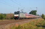 Mit einem Fußball-Sonderzug am Haken rollte 185 407 der TX Logistik am Morgen des 31.08.19 durch Jeßnitz Richtung Bitterfeld. Der Zug war unterwegs von Hamburg nach Dresden. 