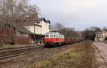 232 333 zu sehen am 12.12.19 mit einem Holzzug in Pößneck oberer Bahnhof.