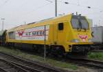 264 011-8 von Wiebe steht am 28. Mai 2013 mit einem Schotterzug in Bamberg.