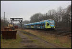 ET 019 der Westfalenbahn verlässt hier am 26.12.2007 um 11.30 Uhr gerade den Bahnhof Natrup Hagen in Richtung Osnabrück.