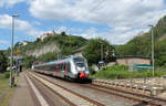 9442 314  Die Wartburg  fhrt am 06.07.2020 als RB 25 (93262) von Naumburg (Saale) Hbf nach Saalfeld (Saale) beim Halt in Dornburg (Saale).