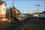 ET23002 fhrt als ABR99619, (RE16  RUHR-SIEG-EXPRESS ) von Siegen nach Essen Hbf, in Plettenberg ein.