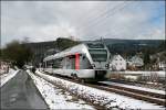 ET22008 rollt bei Benolpe als ABR99725, (RB91  Ruhr-Sieg-Bahn ) nach Hagen Hbf, die Steigung abwhrts Richtung Altenhundem.