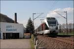 ET22006 und ET22007 werden in wenigen Augenblicken als ABR99734, (RB91  Ruhr-Sieg-Bahn ) nach Siegen/Iserlohn, den Bahnhof von Hohenlimburg erreichen.