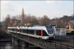 ET22003  ESSEN  ist mit einem ET23 als ABR99646 (RE16  Ruhr-Sieg-Express ) nach Siegen unterwegs.