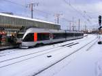 Ein dreiteiliger elektrischer Triebzug (Flirt EMU 3) der Abellio im Essener Hbf am 5.