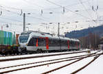   Der ET 232108  Finnentrop  (94 80 0427 107-8 D-ABRN / 94 80 0827 107-4 D-ABRN / 94 80 0427 607-7 D-ABRN), ex ET 23008, ein 3-teiliger Stadler Flirt der Abellio Rail NRW GmbH fährt am