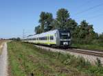 Der 440 908 als Radlzug nach Passau am 16.09.2012 unterwegs bei Langenisarhofen.