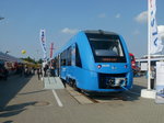 iLint 654 601 auf der InnoTrans 2016, gesehen am 23.09.2016

Äußerlich ist der „iLint“ kaum von herkömmlichen Triebwagen zu unterscheiden. Auffallend sind die großen Wasserstofftanks auf dem Dach. Mit einer Füllung können nach Angaben von Alstom 600 bis 800 Kilometer zurückgelegt werden.
Die Züge fassen 300 Fahrgäste, die Hälfte davon findet einen Sitzplatz. Im Rhein-Main-Gebiet sollen sie von der Hessischen Landesbahn betrieben werden
