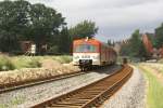 3 LHB-Doppeltriebwagen auf dem Weg nach Hamburg-Eidelstedt am 6.7.2007 am  B Klvensteen  zwischen Hasloh und Bnningstedt