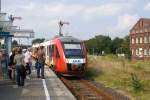 VT 2.75 der AKN fhrt am 7.8.2007 in Heide als SHB aus Bsum ein , um sie als eben solche nach Bsum zu verlassen.