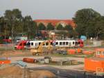 Ein Nahverkehrzug CORADIA LINT 41/H vom ALSTOM
Betreiber AKN (www.akn.de)
Im Vordergrund der Bau des neuen Bahnhofes Kaltenkirchen
weitere Bilder unter www.stockmar.tk 