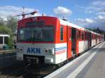 VT 2E als A1 nach Hamburg-Eidelstedt im Bahnhof Hamburg-Schnelsen.