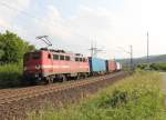 Und nochmal in voller Pracht: 140 857-4 der ABEG mit Containerzug in Fahrtrichtung Norden. Aufgenommen zwischen Friedland(HAN) und Eichenberg am 11.06.2013.