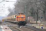 EKO Trans 63 (EX 201 618-6) mit einem Ganzzug bei der Durchfahrt des Bahnhofs Gro Kreutz am 24.02.2011