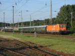 Der Strtebekersonderzug aus Cottbus mit der EKO Trans 143 001,am 06.Juli 2013,in Bergen/Rgen.